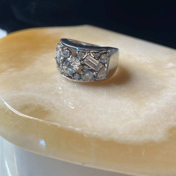 Epiphany Ring Sterling Silver 925 Assortment of CZ Stones Ring - Picture 5 of 10